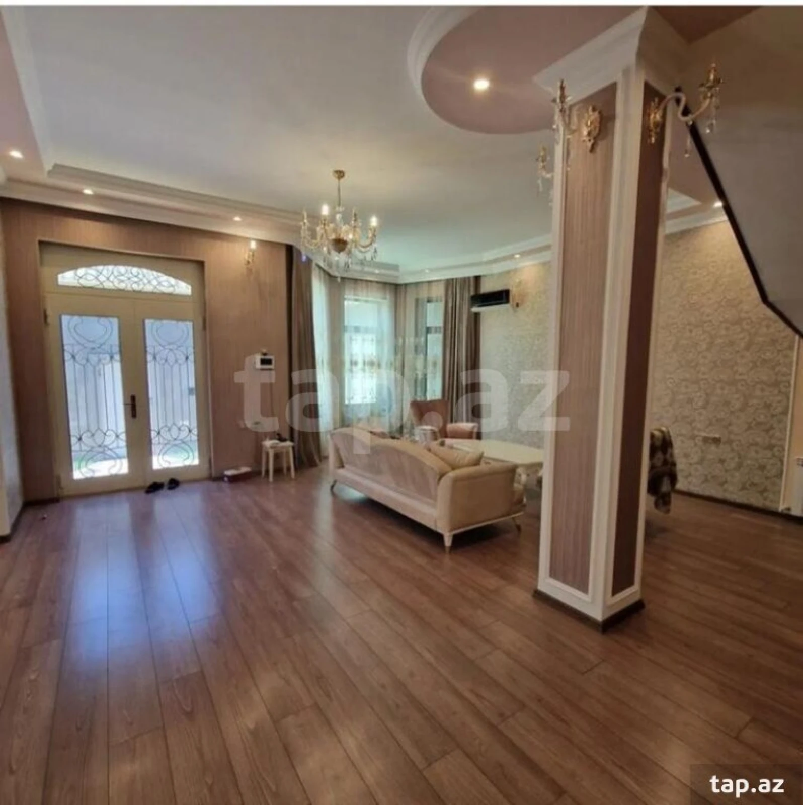 Satılır 4 otaqlı həyət evi