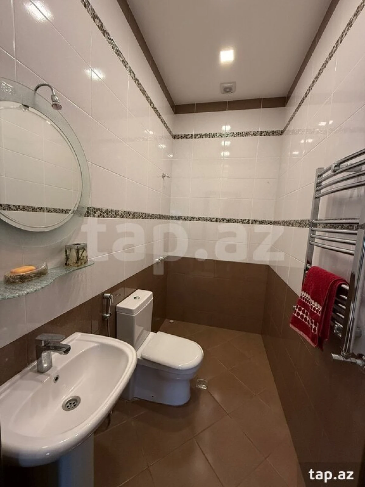 Kirayə verilir 4 otaqlı həyət evi