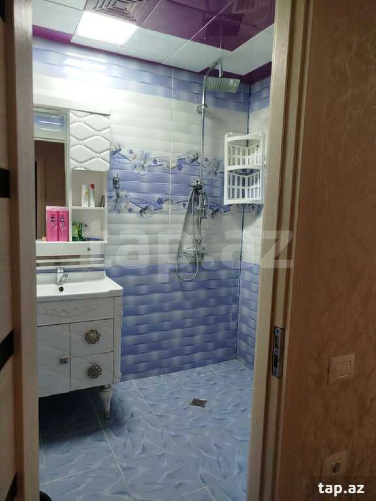 Satılır 3 otaqlı yeni tikili 64 m²