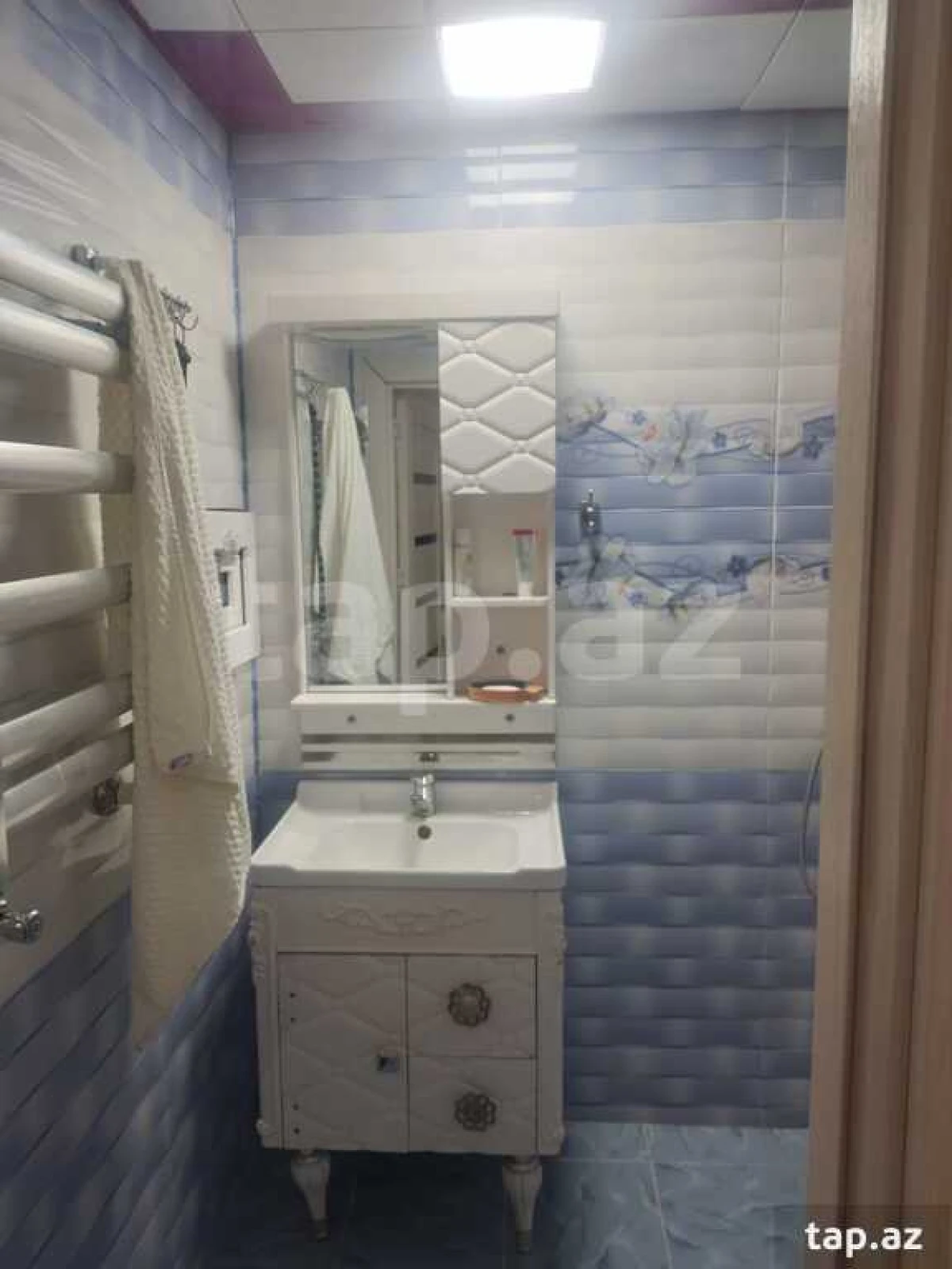 Satılır 3 otaqlı yeni tikili 64 m²