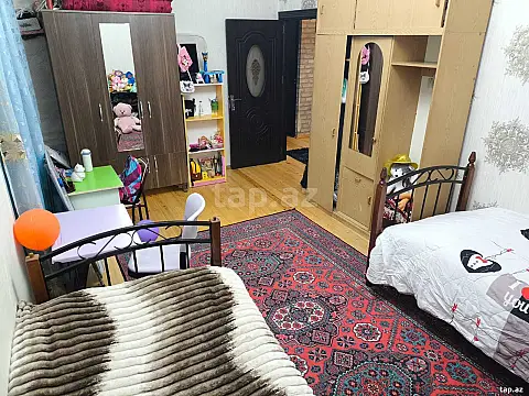 Satılır 3 otaqlı mənzil 71.17 m²