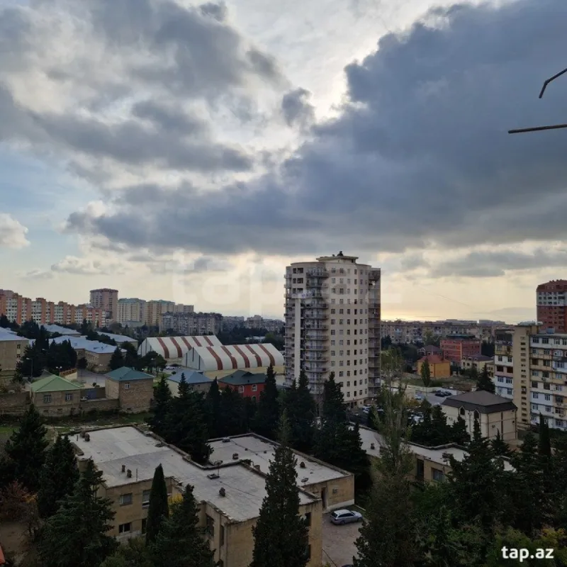 Satılır 3 otaqlı mənzil 71.17 m²