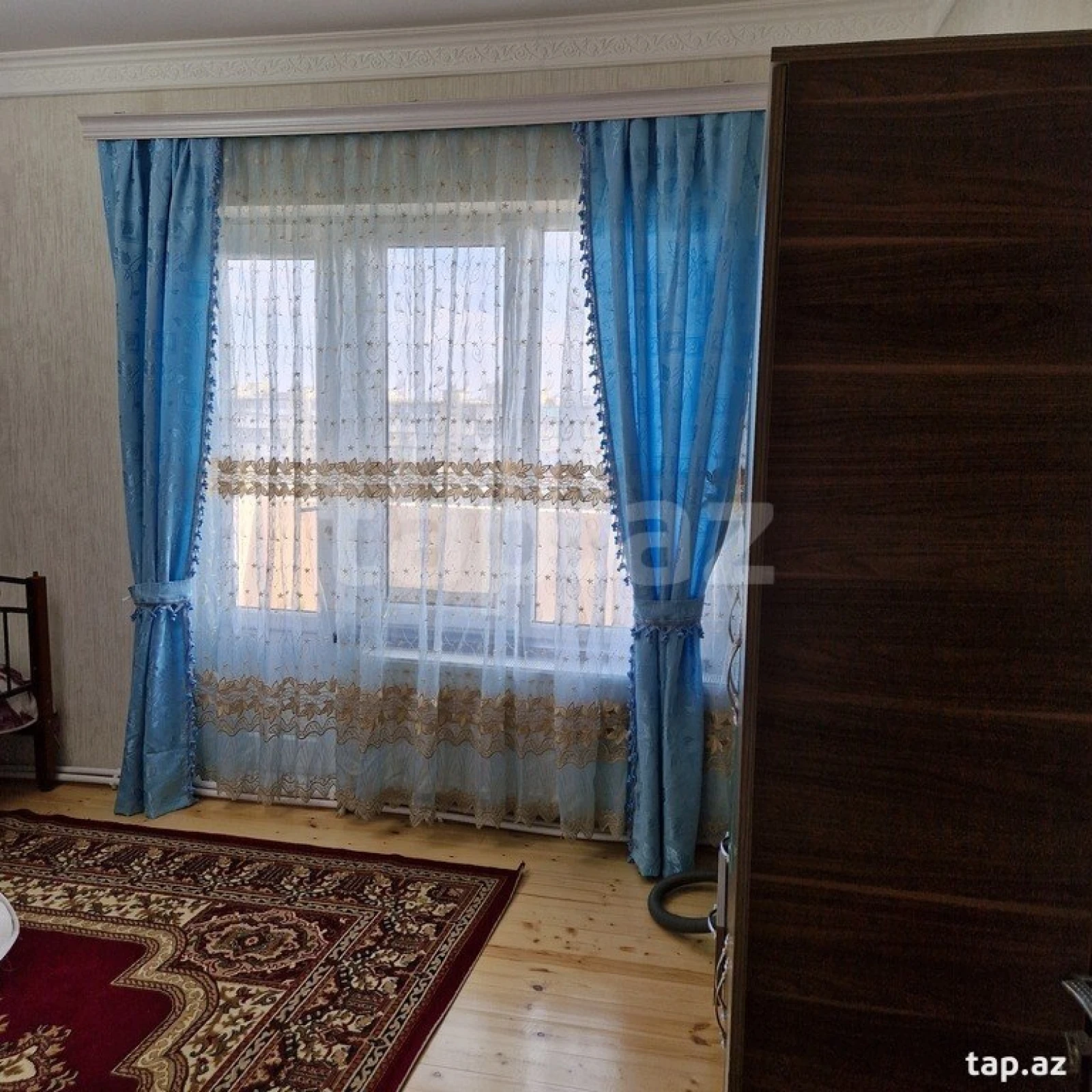 Satılır 3 otaqlı mənzil 71.17 m²
