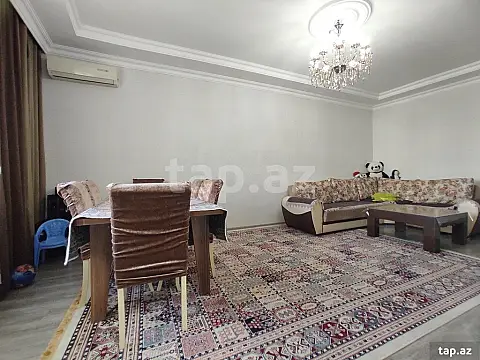 Satılır 4 otaqlı həyət evi