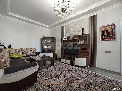 Satılır 4 otaqlı həyət evi