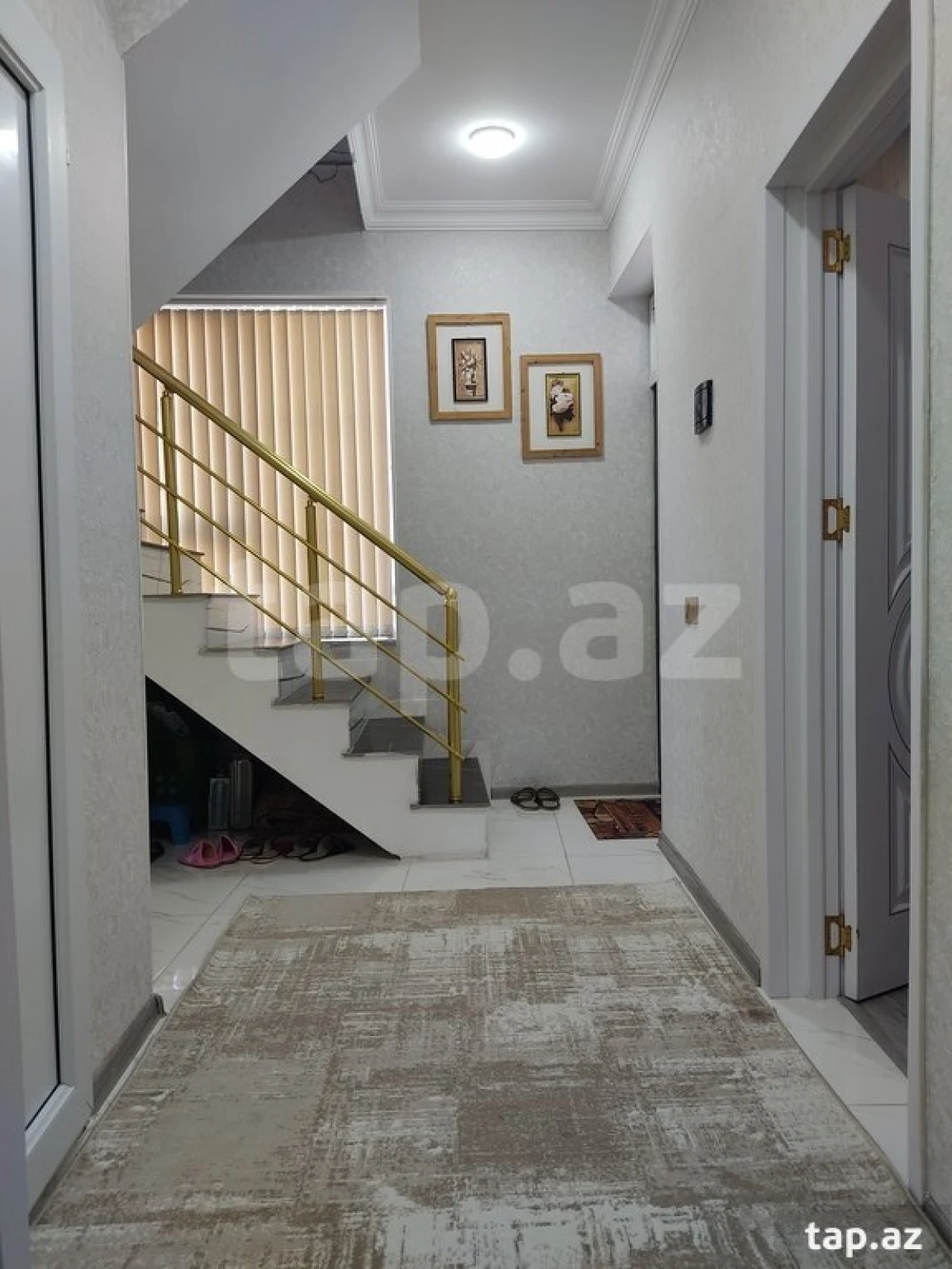 Satılır 4 otaqlı həyət evi