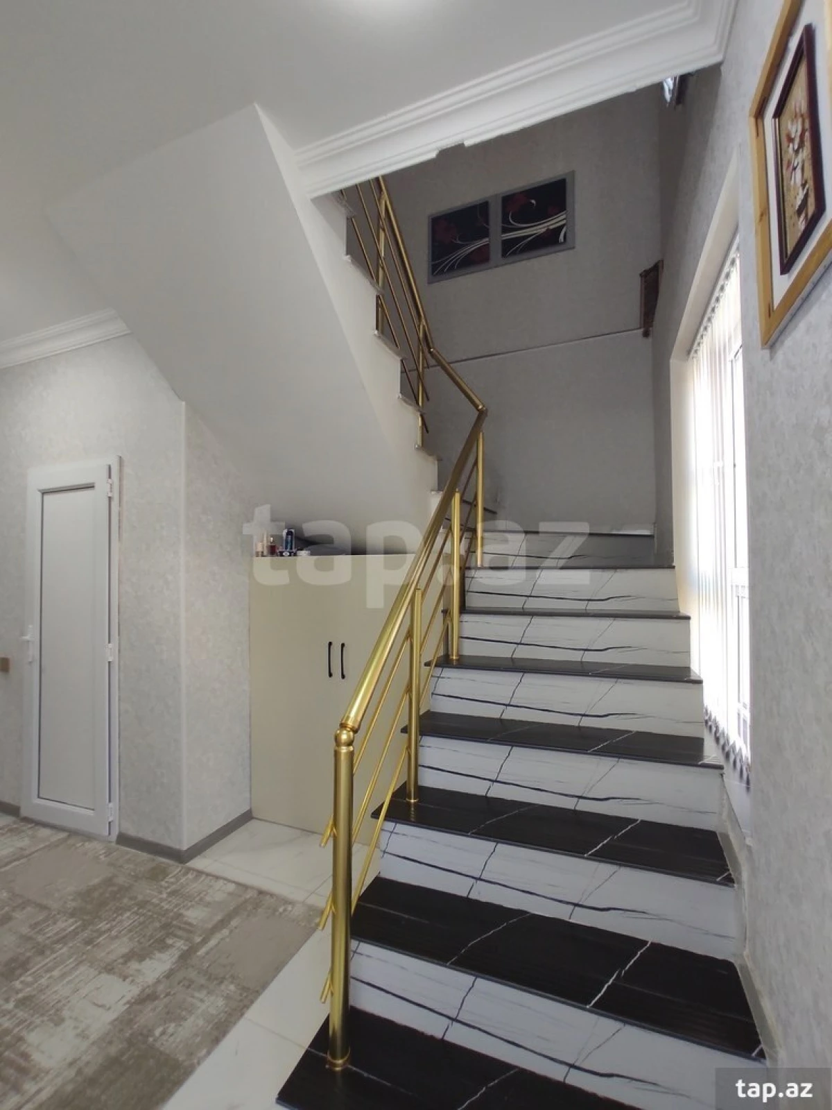 Satılır 4 otaqlı həyət evi