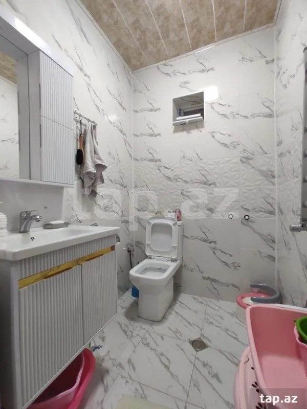 Satılır 4 otaqlı həyət evi