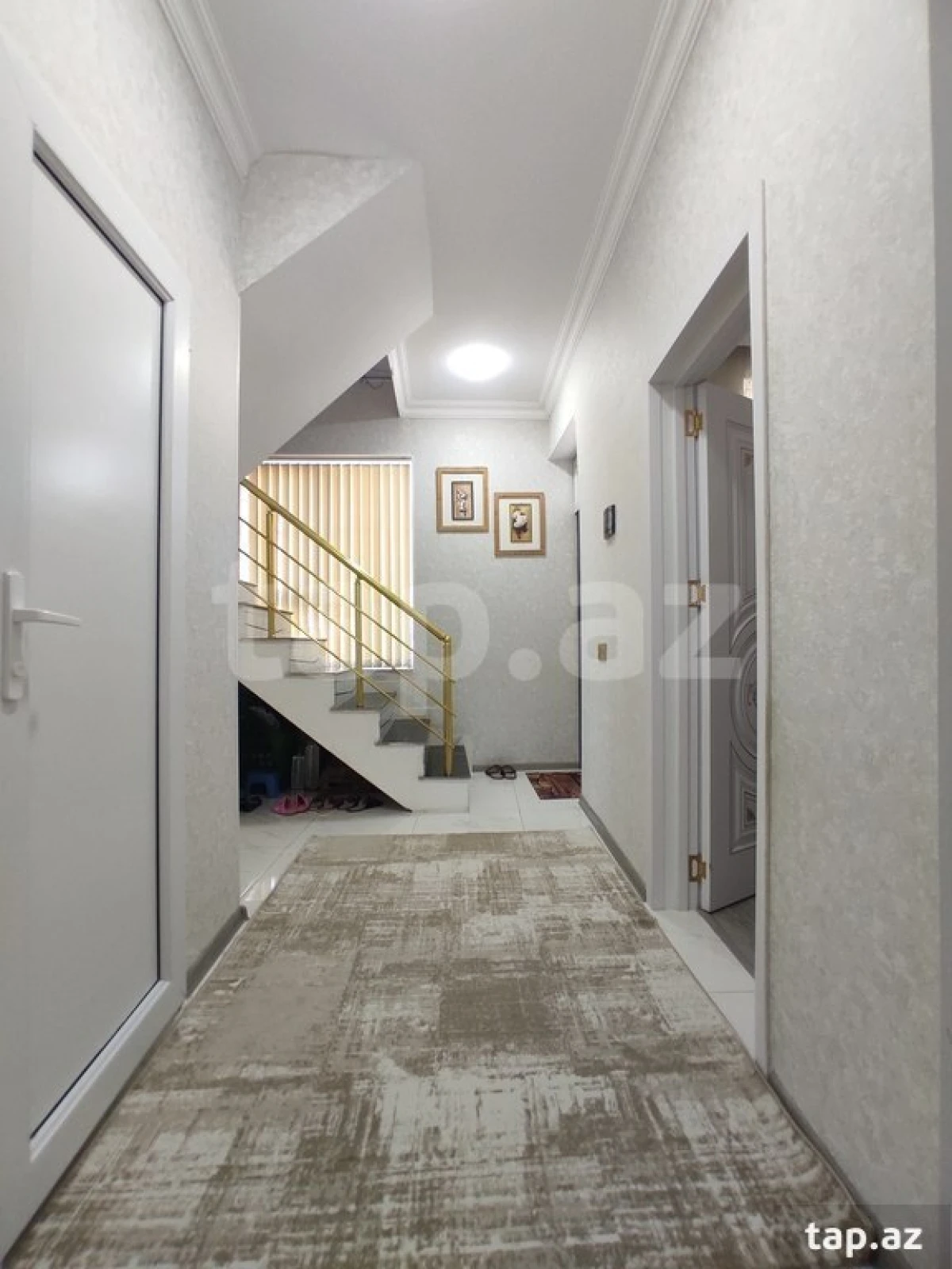 Satılır 4 otaqlı həyət evi