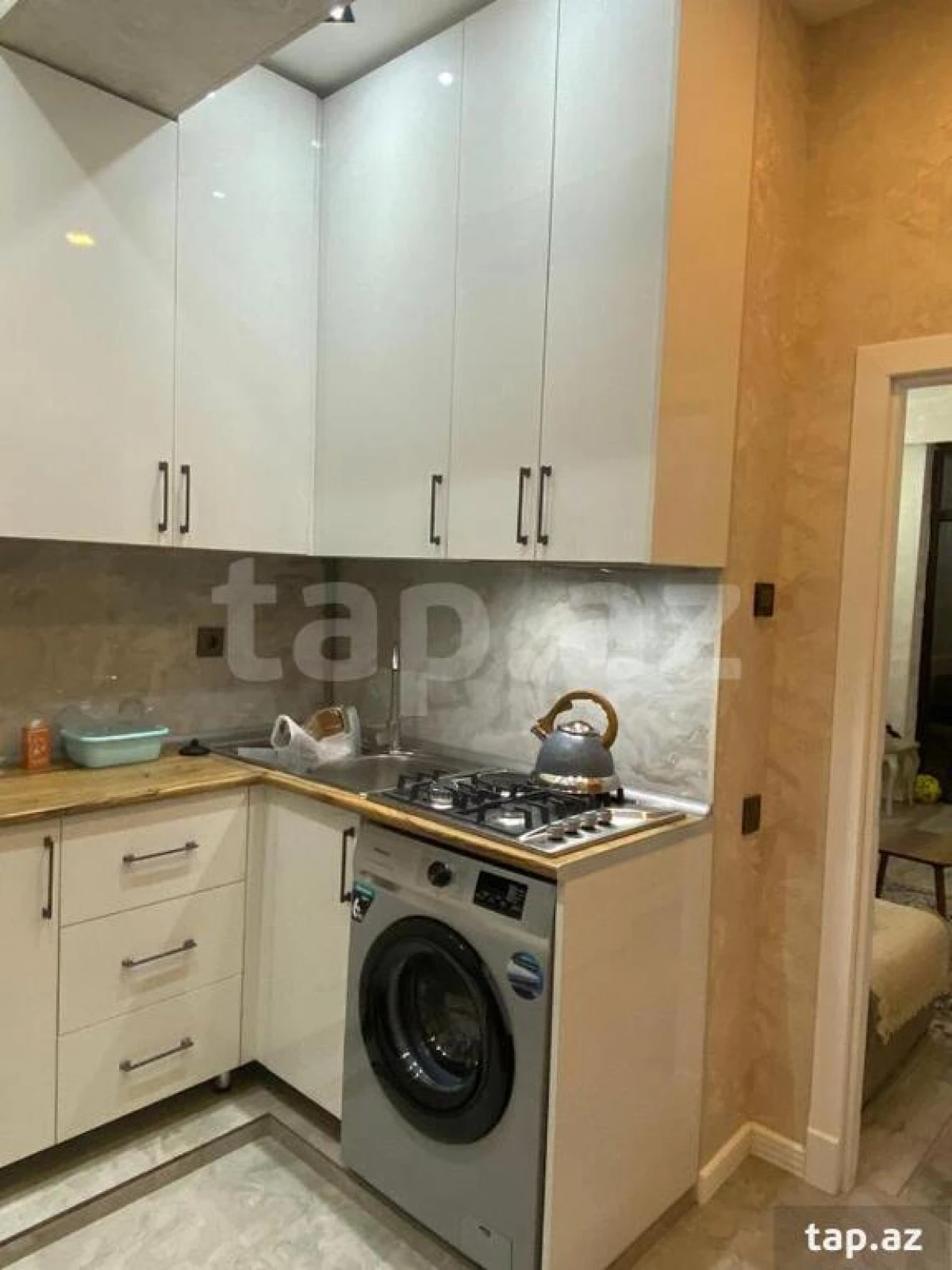 Kirayə verilir 3 otaqlı yeni tikili 60 m²