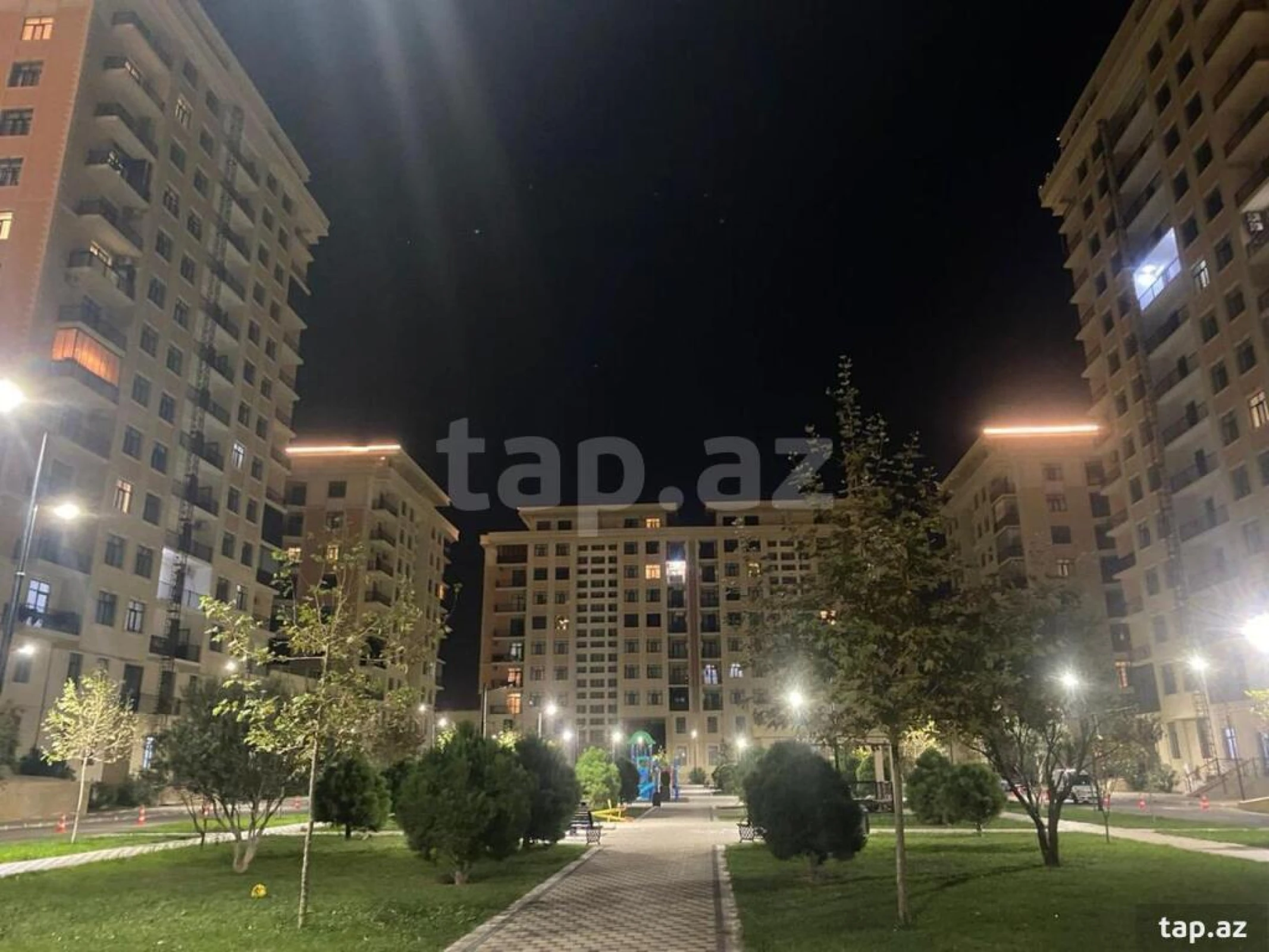 Kirayə verilir 3 otaqlı yeni tikili 60 m²