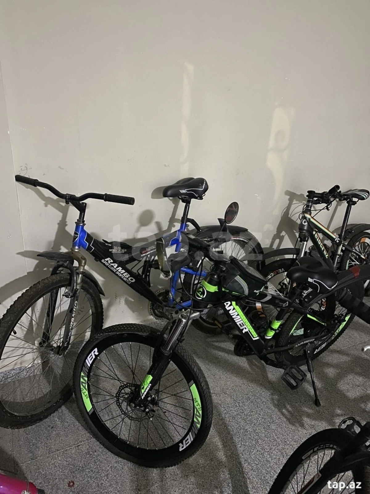 Kirayə verilir 3 otaqlı yeni tikili 60 m²