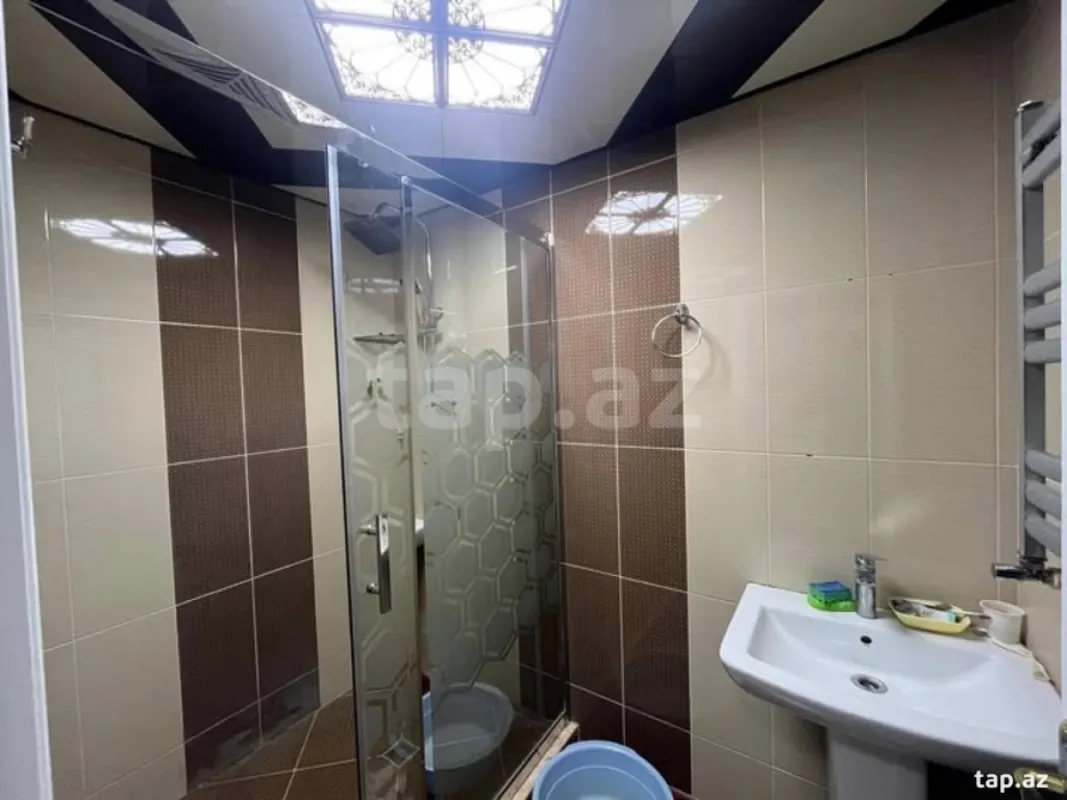 Satılır 3 otaqlı yeni tikili 120 m²