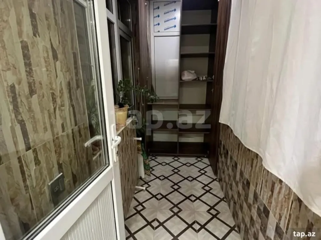Satılır 3 otaqlı yeni tikili 120 m²