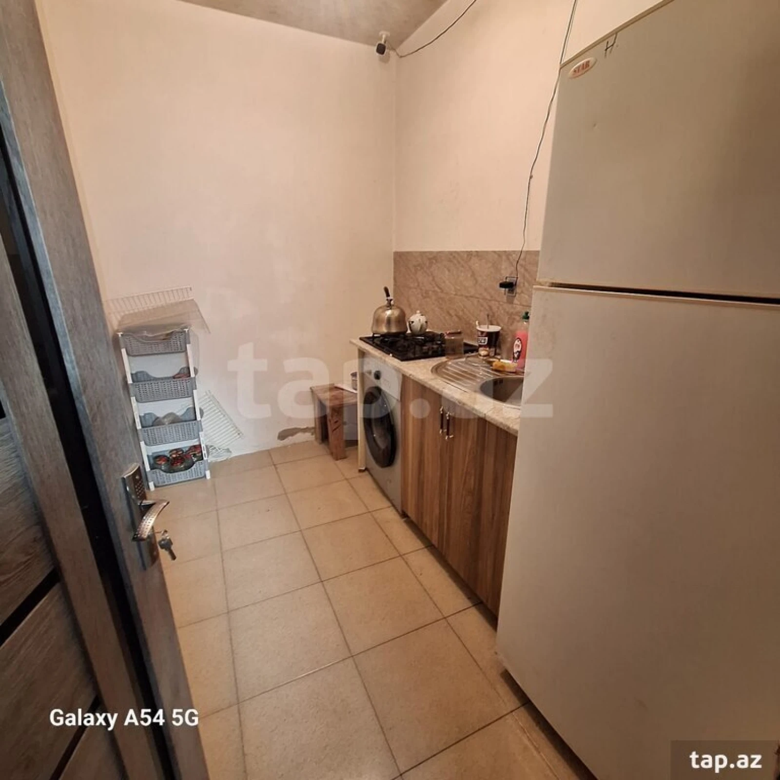 Kirayə verilir 5 otaqlı həyət evi