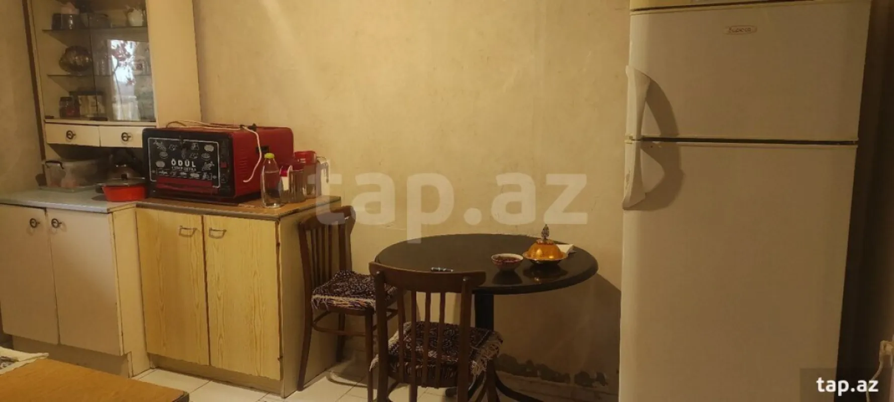 Satılır 6 otaqlı həyət evi