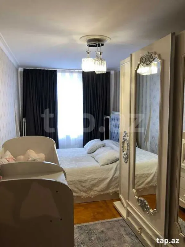Satılır 3 otaqlı mənzil 100 m²