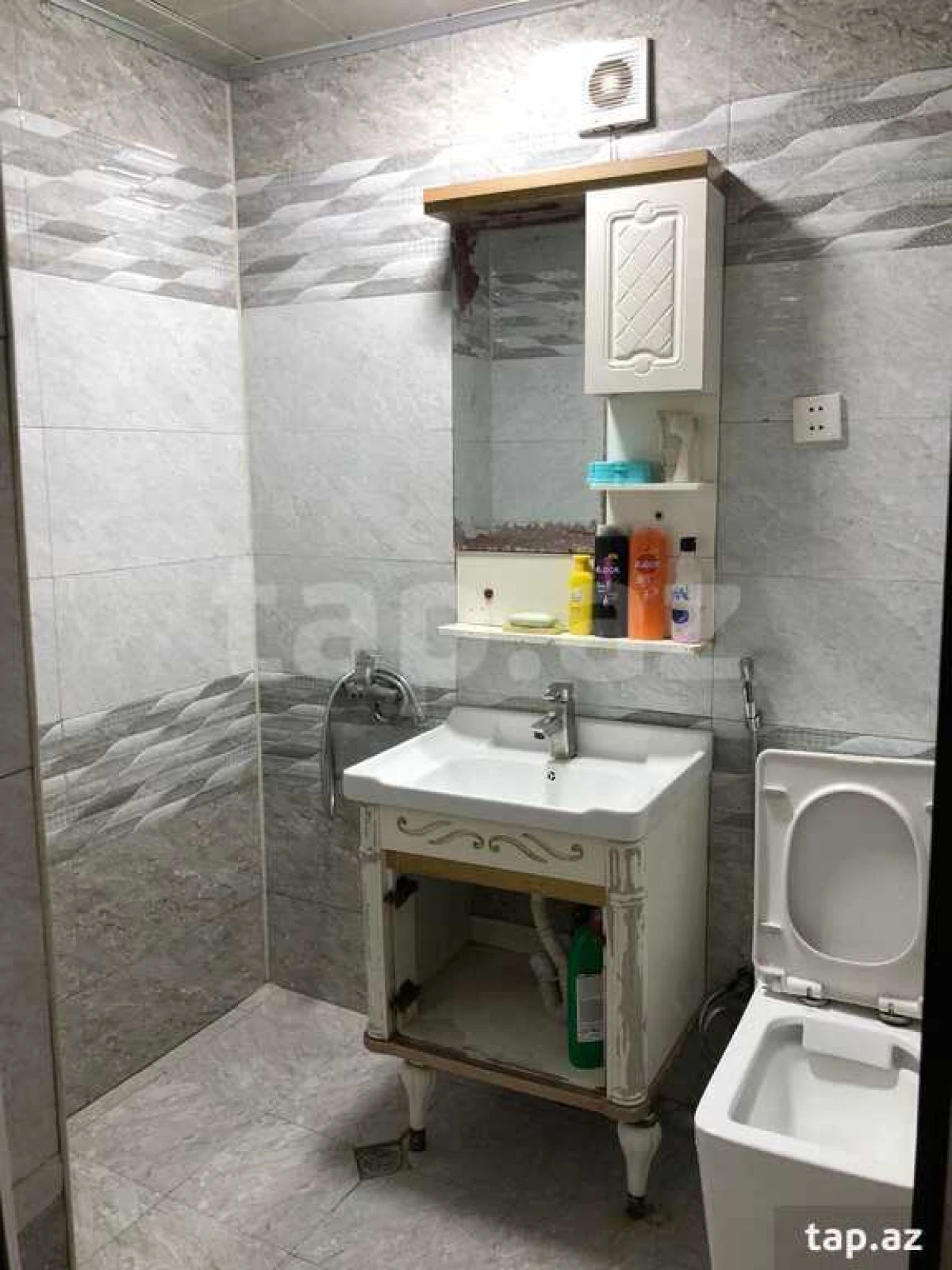 Satılır 3 otaqlı mənzil 100 m²