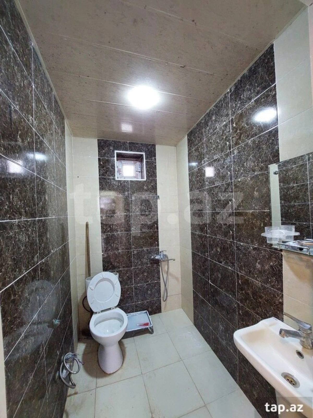 Satılır 3 otaqlı həyət evi