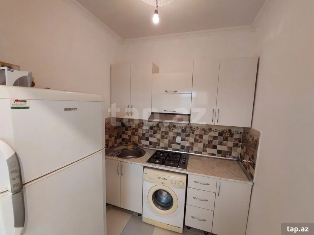 Satılır 3 otaqlı həyət evi