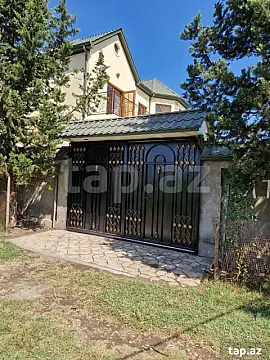 Satılır 4 otaqlı həyət evi