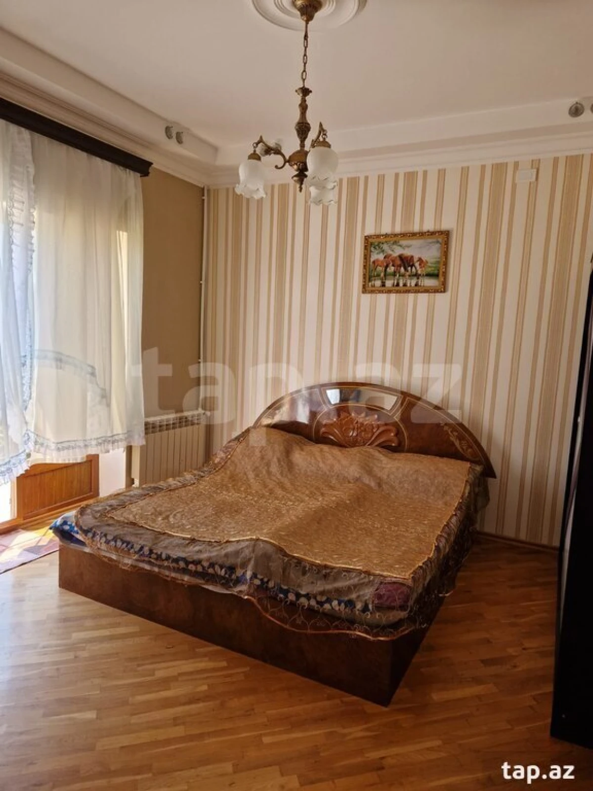 Satılır 4 otaqlı həyət evi