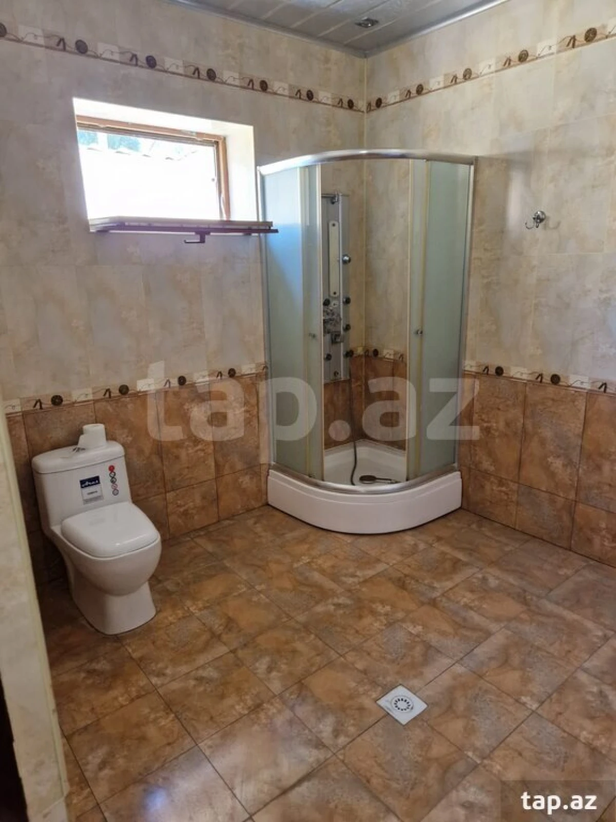 Satılır 4 otaqlı həyət evi