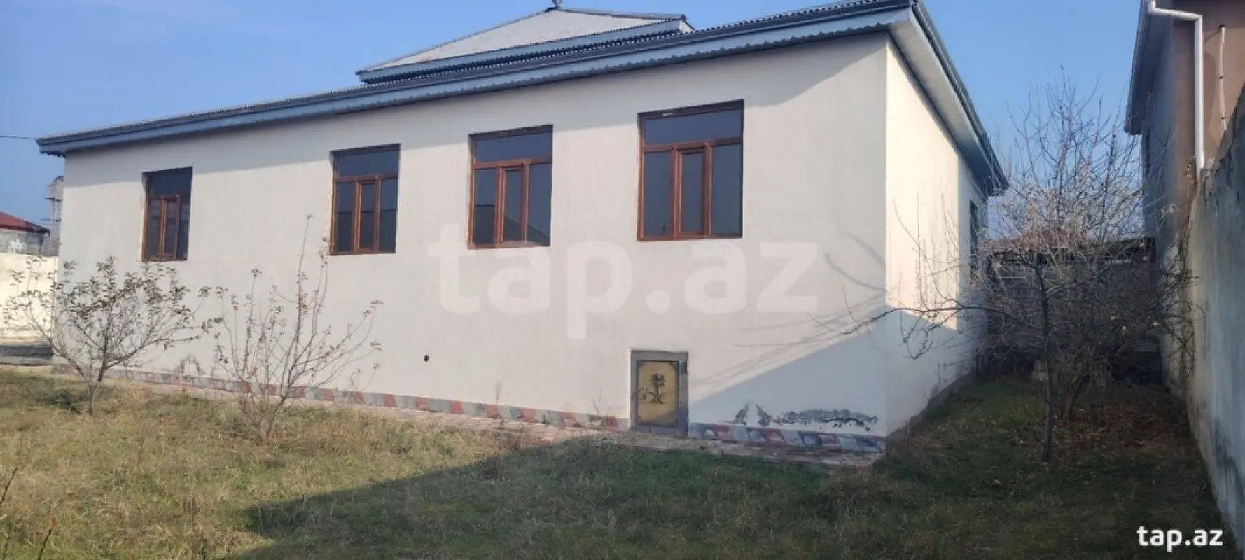 Satılır 4 otaqlı həyət evi 130 m²