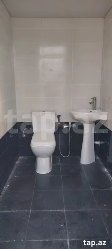 Satılır 4 otaqlı həyət evi 130 m²