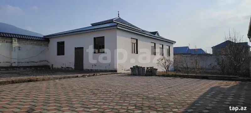 Satılır 4 otaqlı həyət evi 130 m²