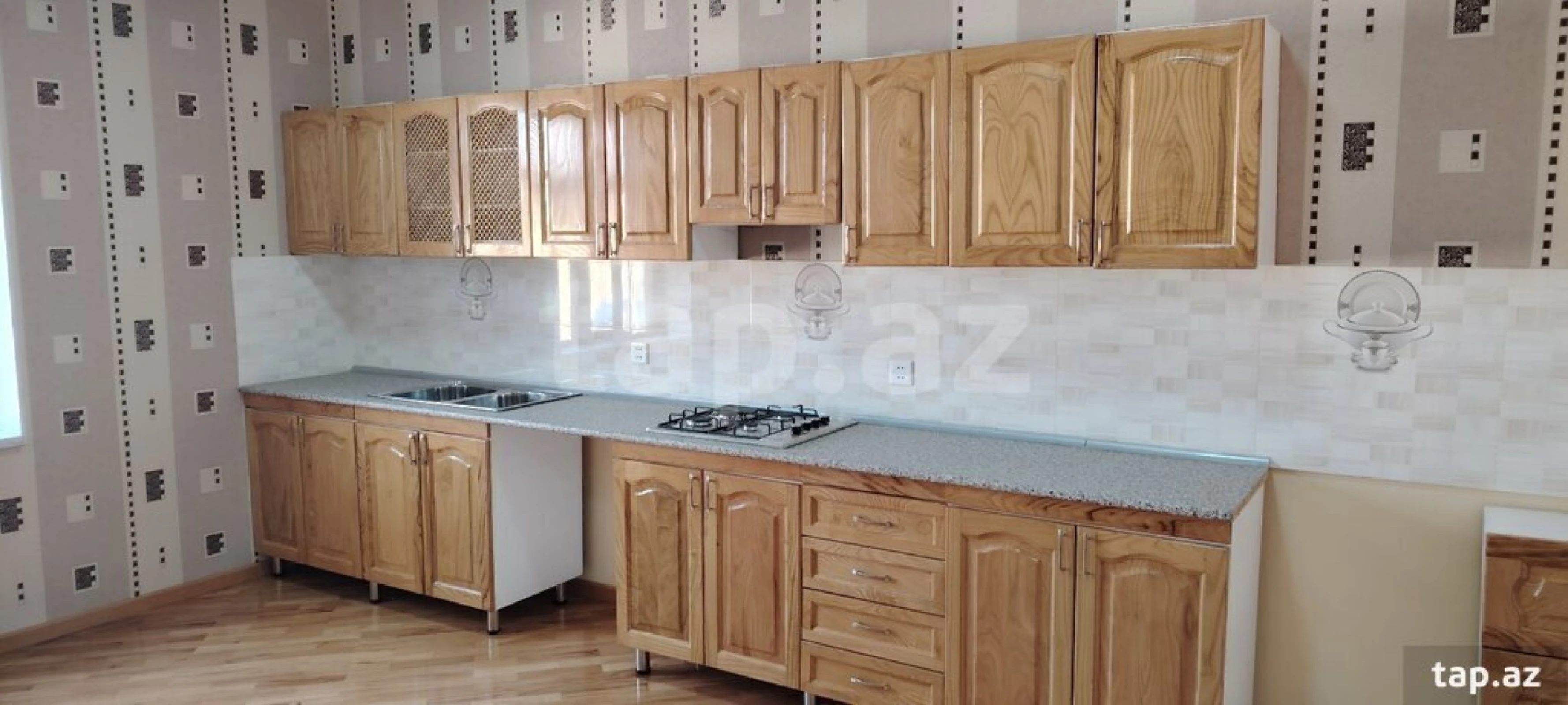 Satılır 4 otaqlı həyət evi 130 m²