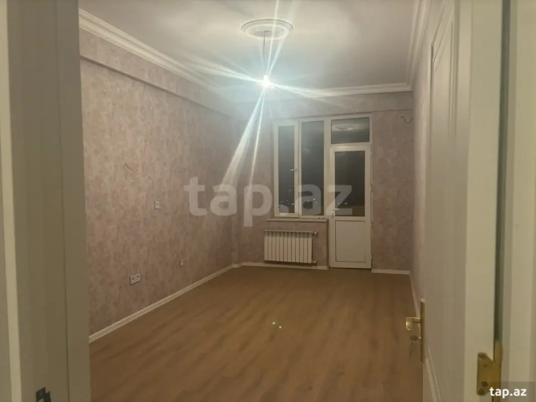 Satılır 2 otaqlı yeni tikili 79 m²