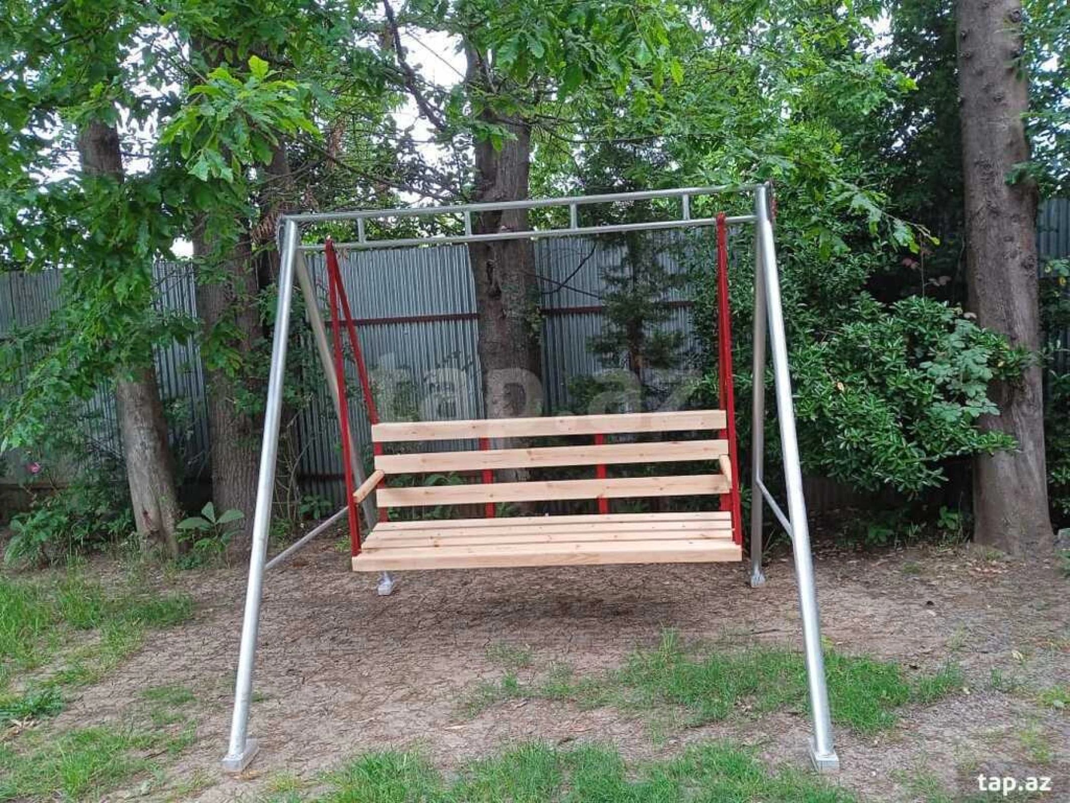 Kirayə verilir 5 otaqlı həyət evi