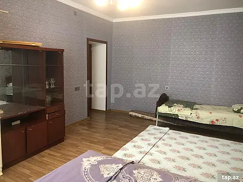 Kirayə verilir 4 otaqlı həyət evi