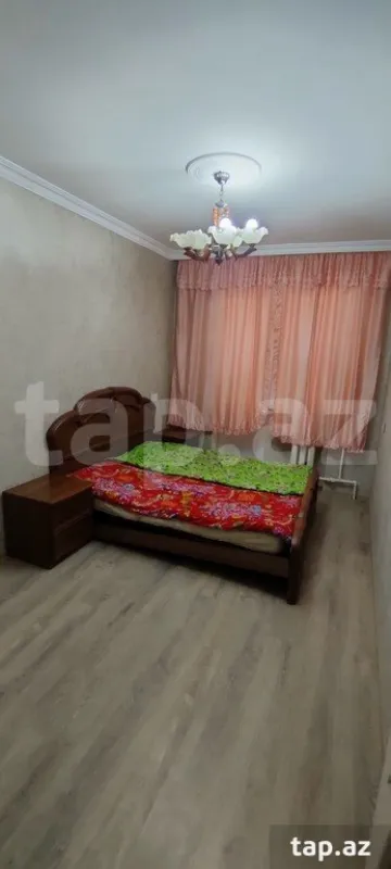 Kirayə verilir 4 otaqlı mənzil 100 m²