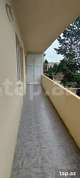 Kirayə verilir 4 otaqlı mənzil 100 m²