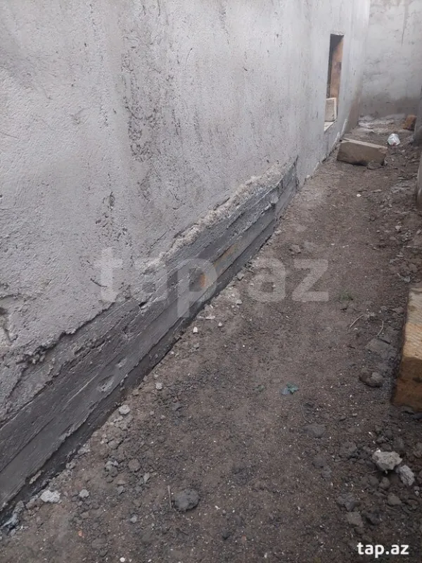 Satılır 4 otaqlı həyət evi