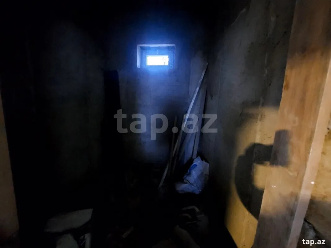 Satılır 4 otaqlı həyət evi