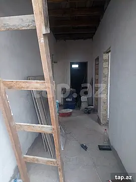 Satılır 4 otaqlı həyət evi