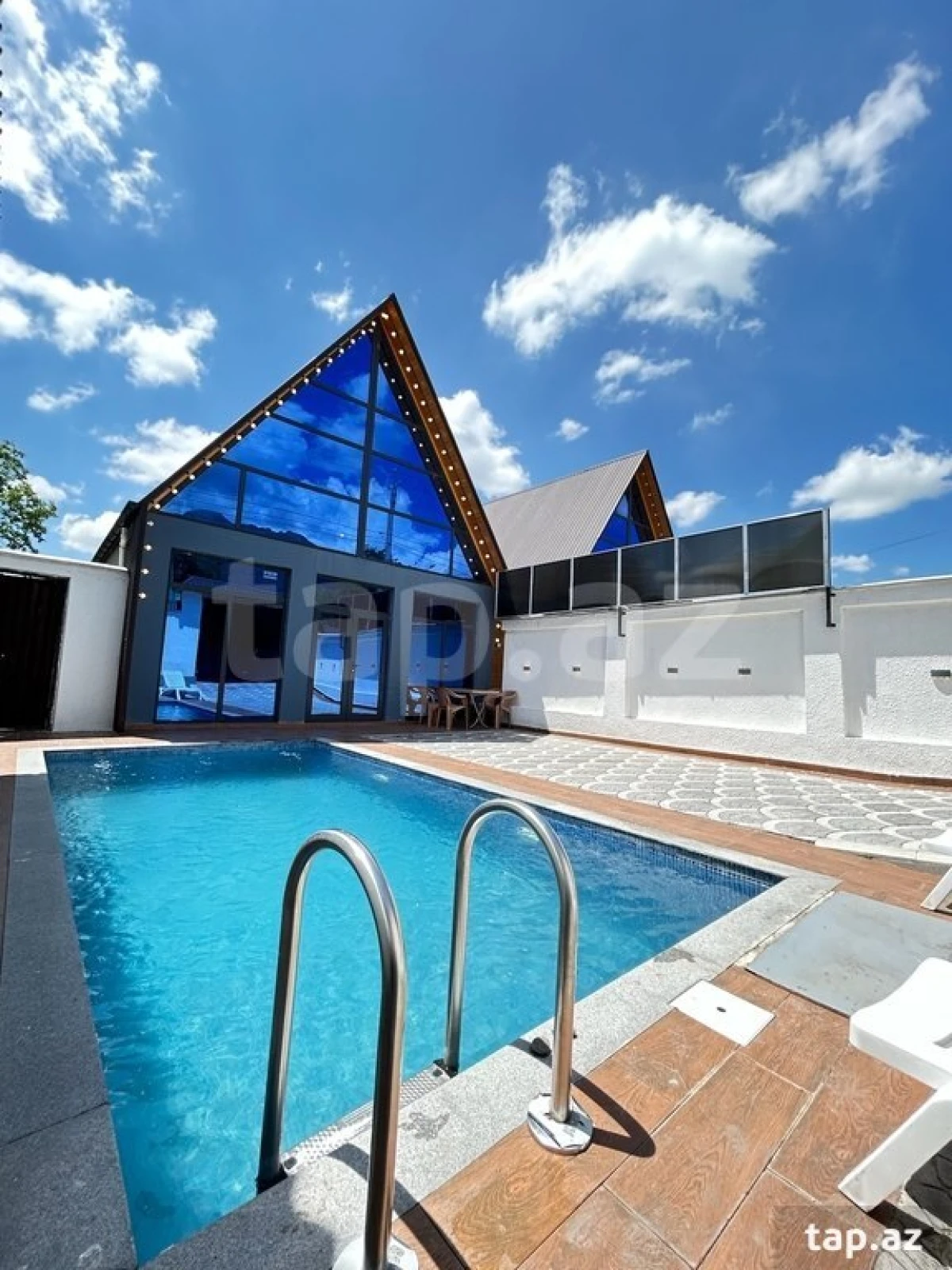 Satılır 3 otaqlı həyət evi