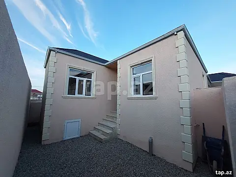Satılır 3 otaqlı həyət evi