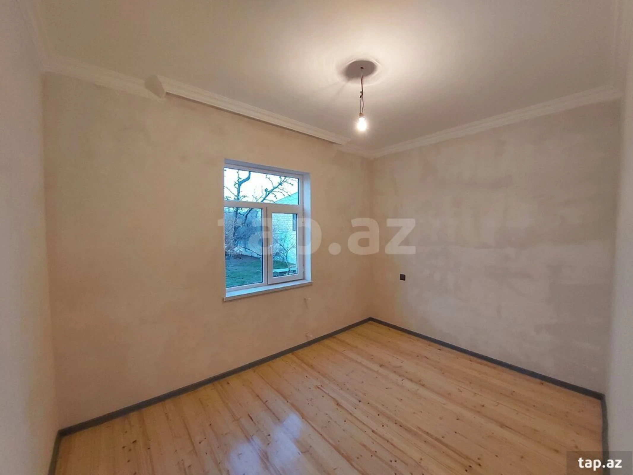 Satılır 3 otaqlı həyət evi