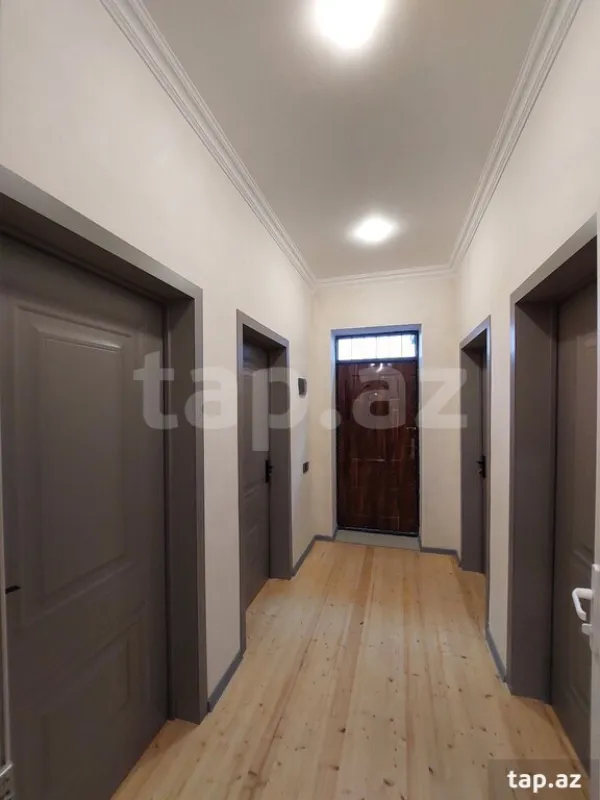 Satılır 3 otaqlı həyət evi