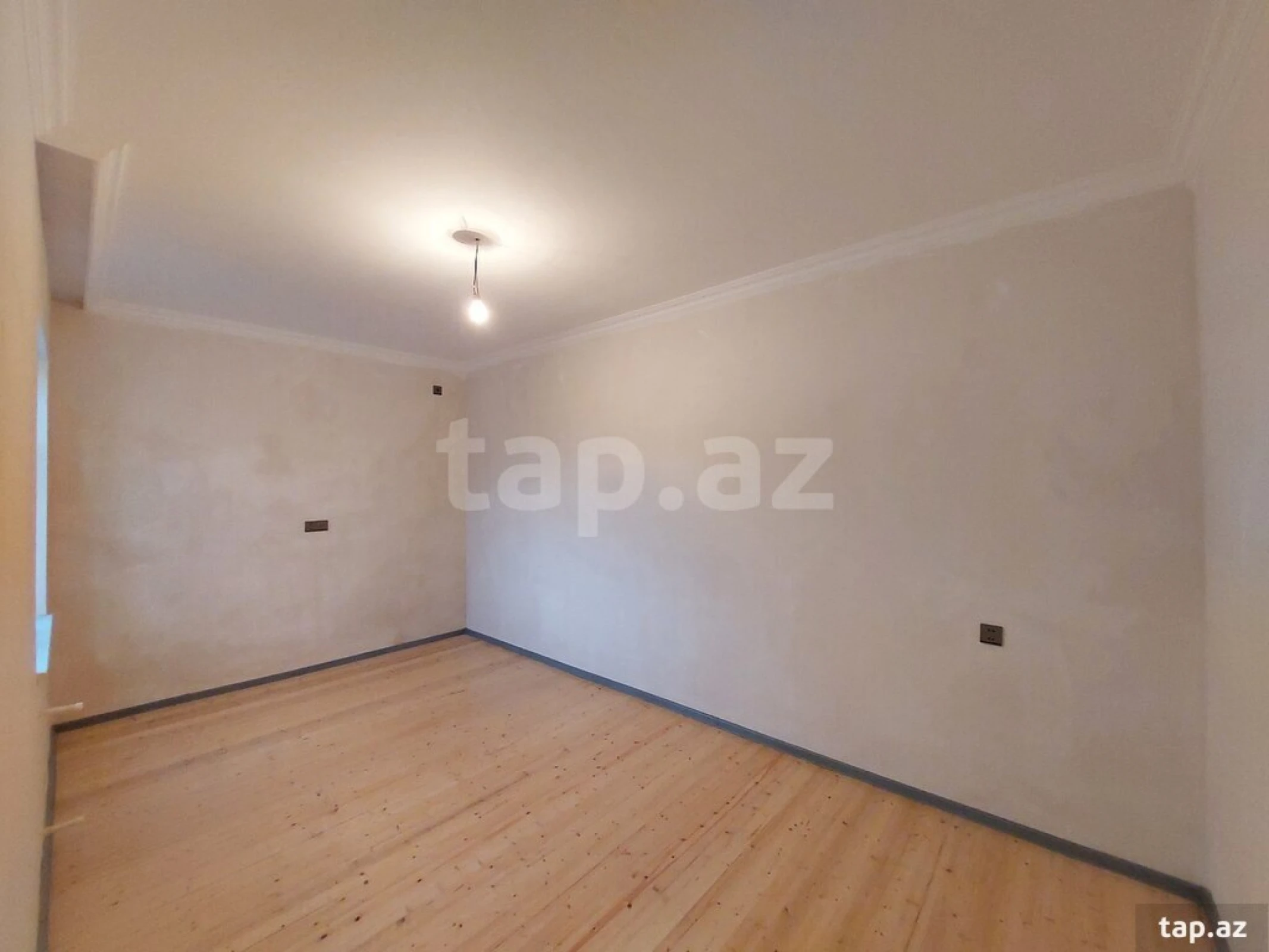 Satılır 3 otaqlı həyət evi