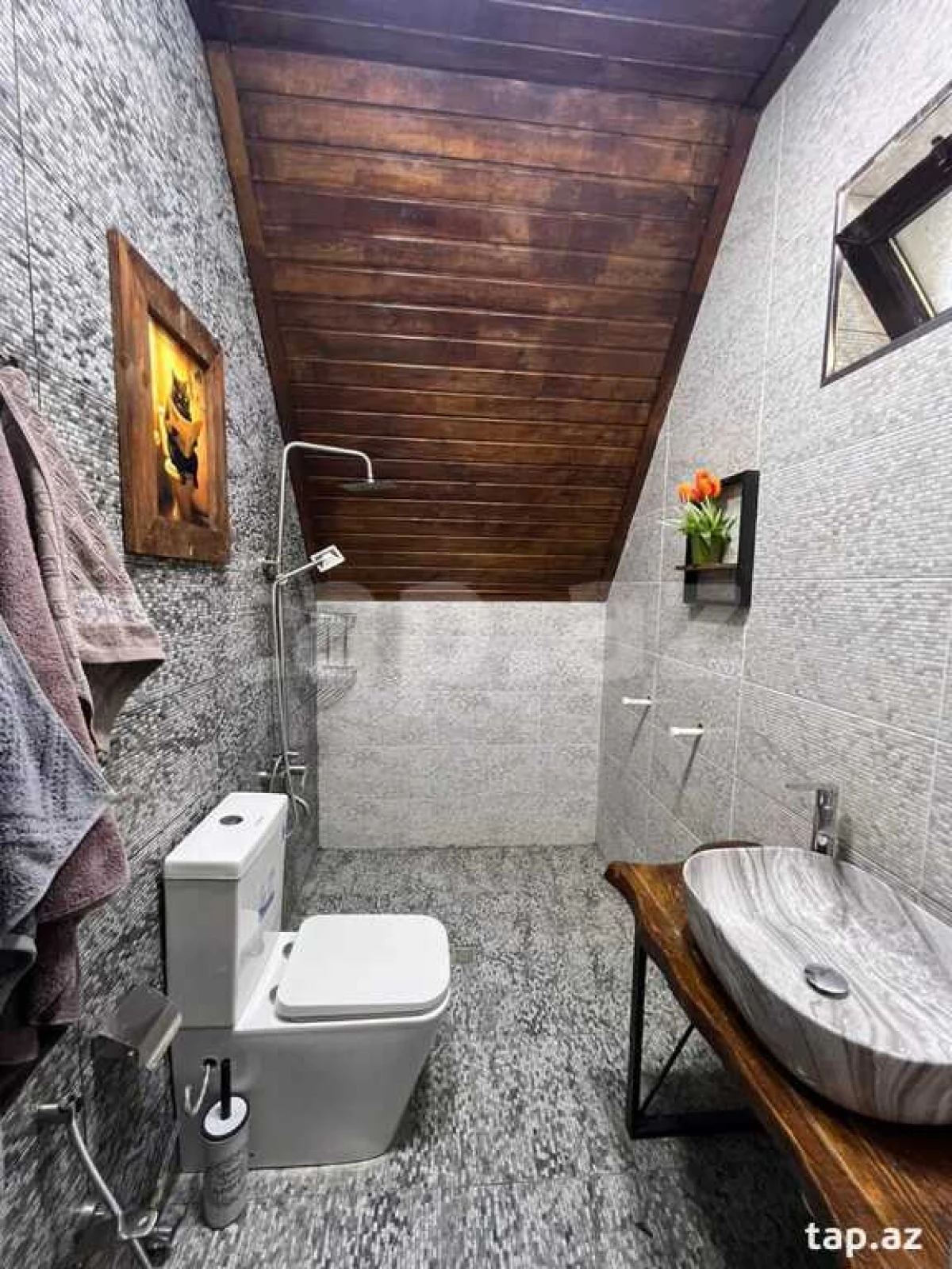 Kirayə verilir 4 otaqlı həyət evi