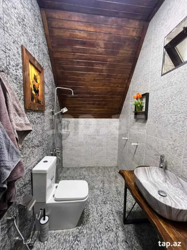 Kirayə verilir 4 otaqlı həyət evi