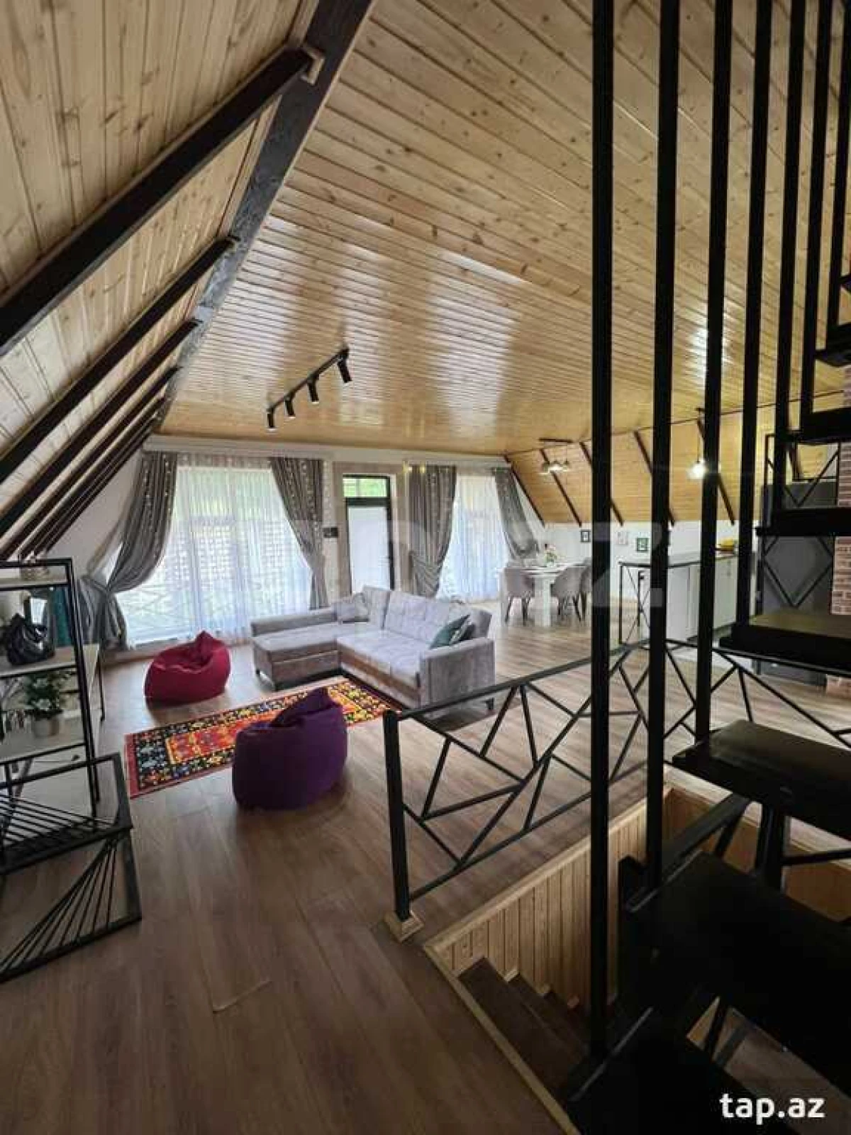 Kirayə verilir 4 otaqlı həyət evi