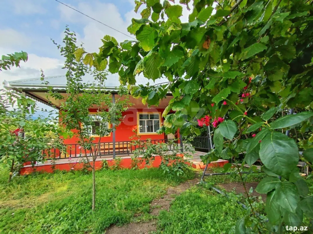 Kirayə verilir 3 otaqlı həyət evi 100 m²