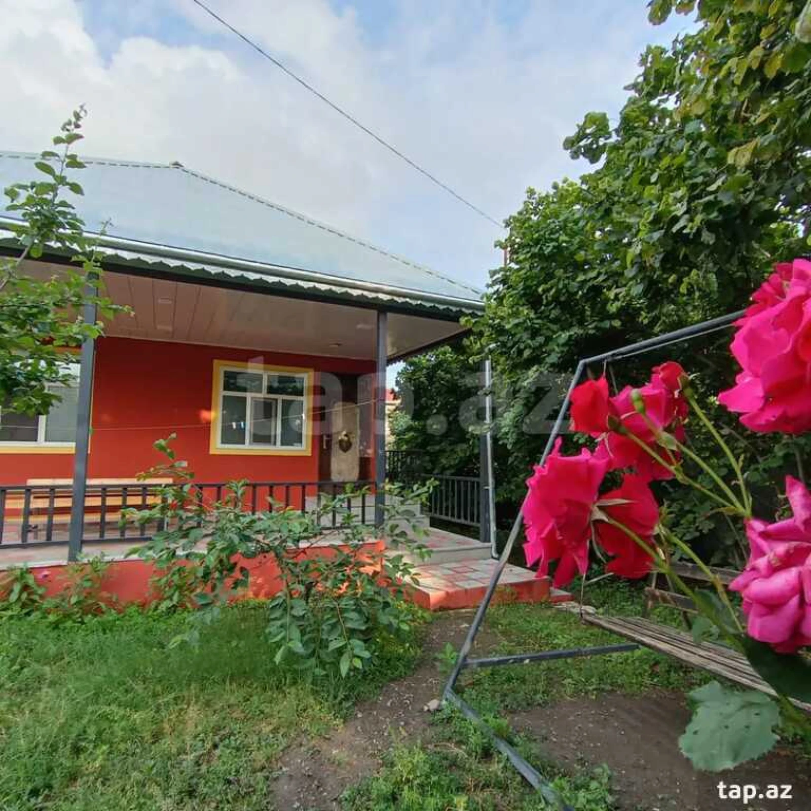 Kirayə verilir 3 otaqlı həyət evi 100 m²