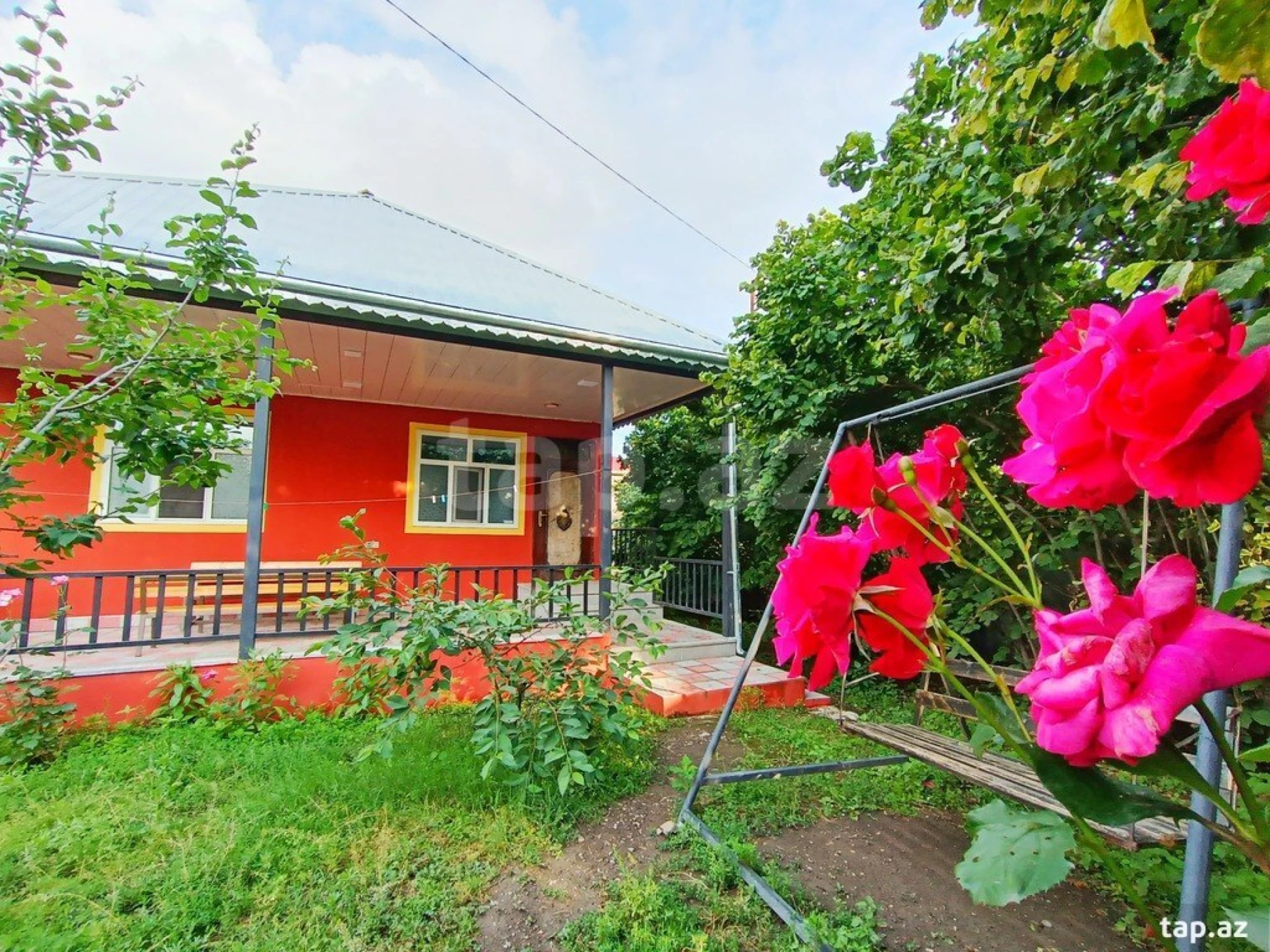 Kirayə verilir 3 otaqlı həyət evi 100 m²